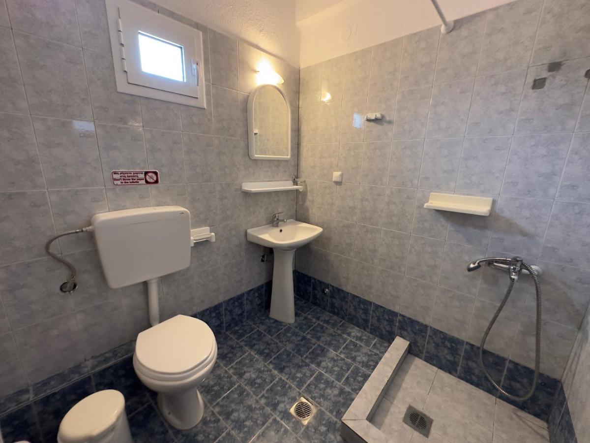 Anna Rooms Vrasná Eksteriør bilde